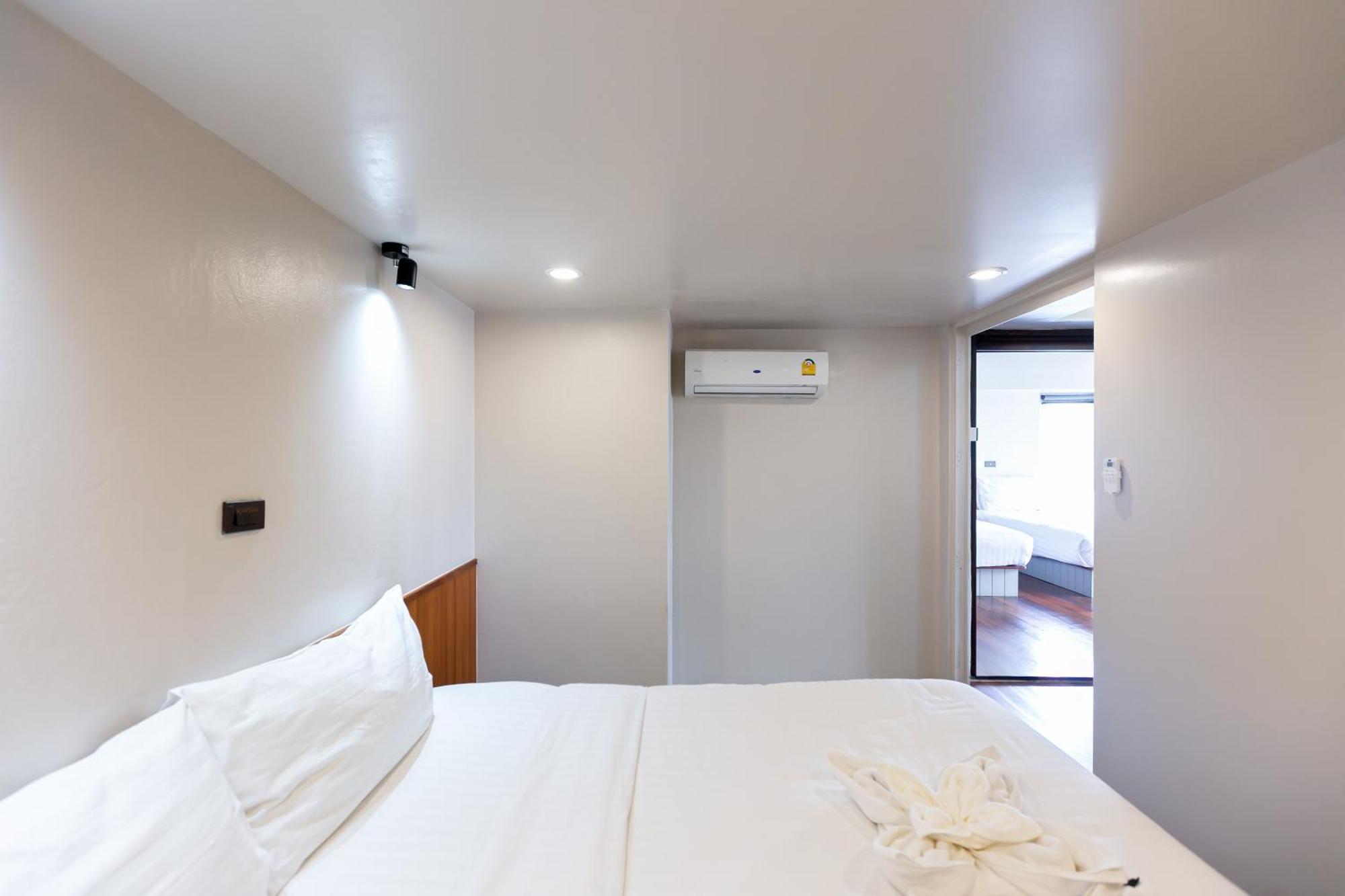 A Room Bangkok Sathorn מראה חיצוני תמונה