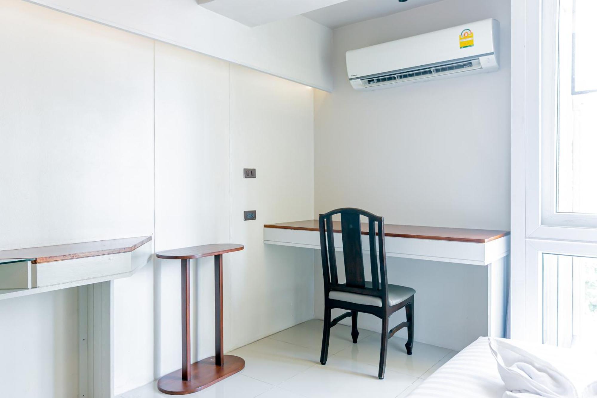 A Room Bangkok Sathorn מראה חיצוני תמונה