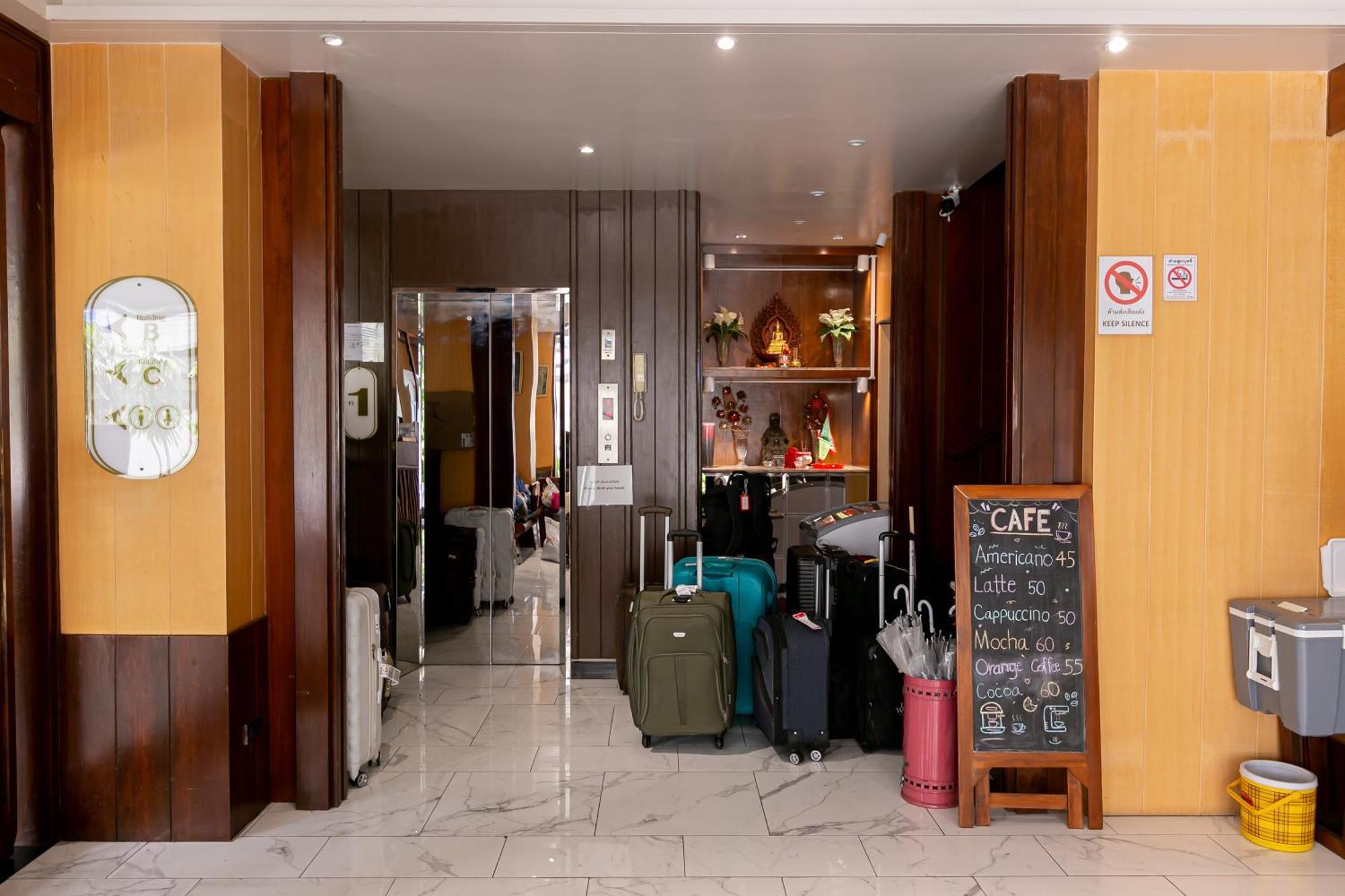 A Room Bangkok Sathorn מראה חיצוני תמונה